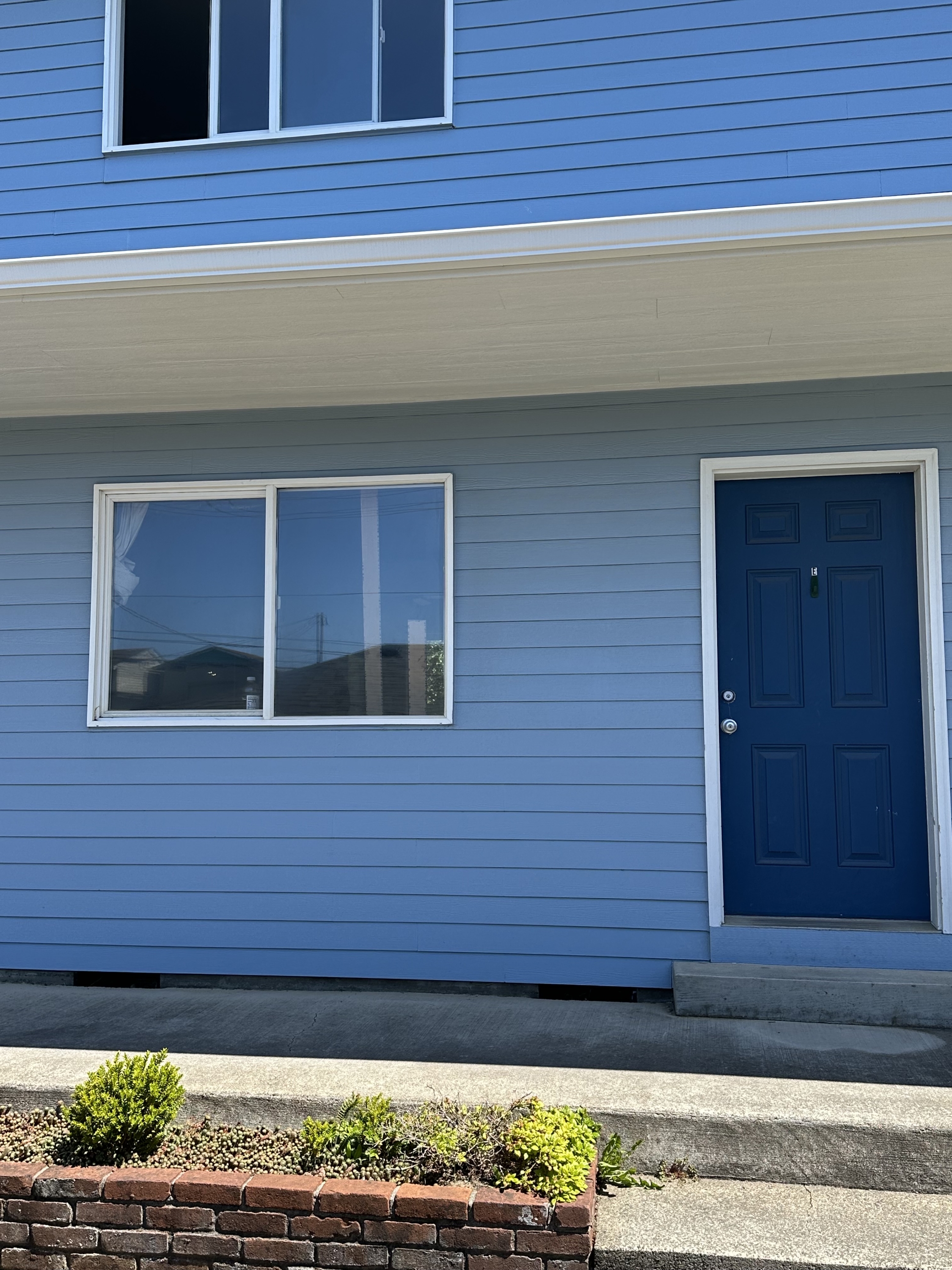 637 Southwest 9th Street - E